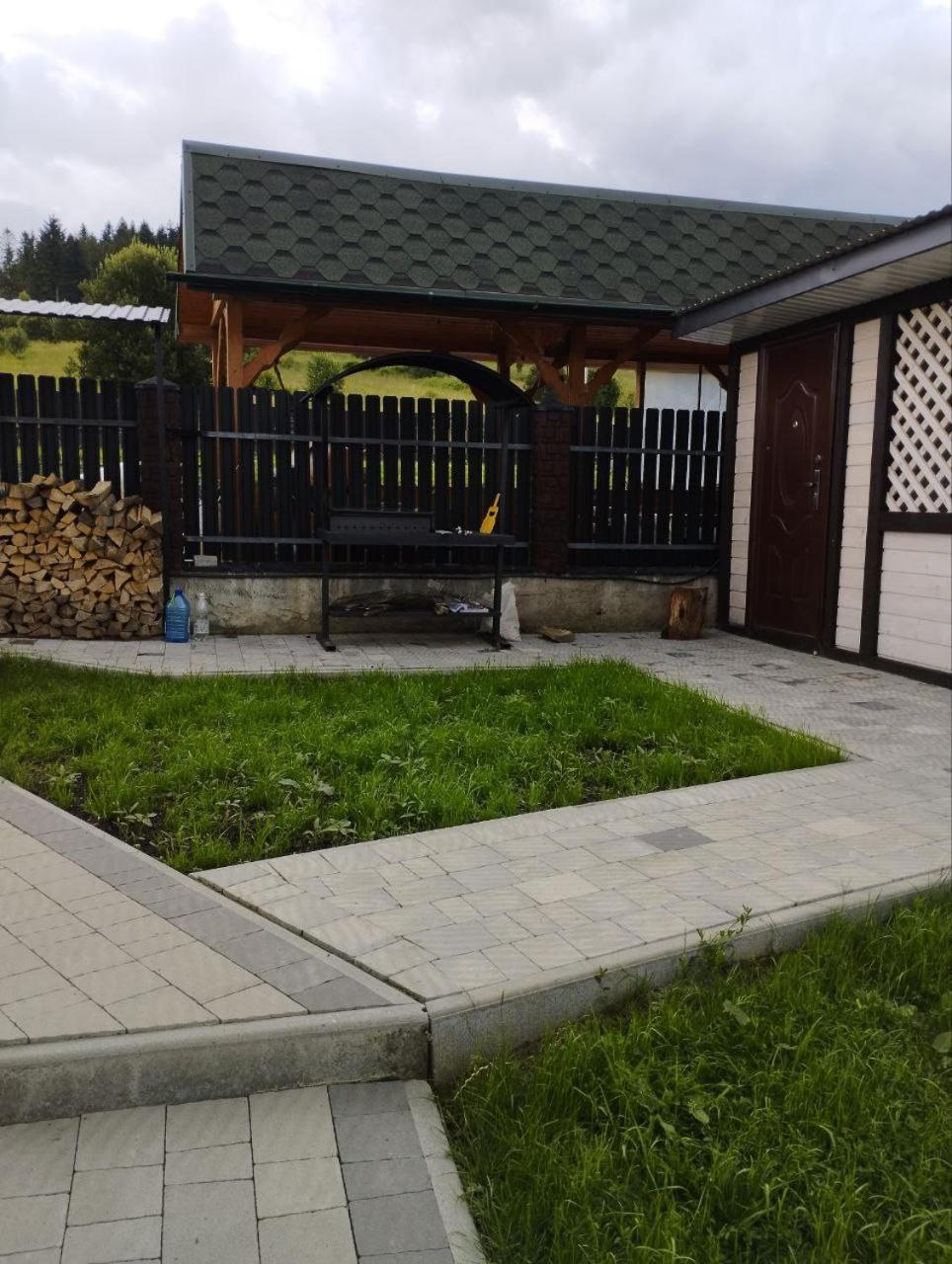Appartamento Перлина Карпат Skhidnytsia Esterno foto