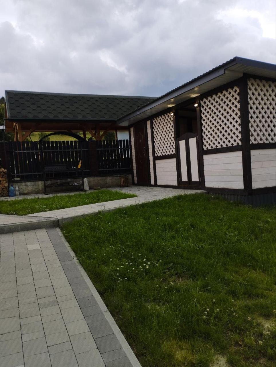 Appartamento Перлина Карпат Skhidnytsia Esterno foto